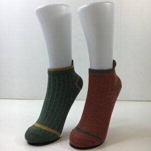 Mens 2 Pack Socks Set Green Orange Two Fun Mismatched Pairs Funky Cozy Ribbed